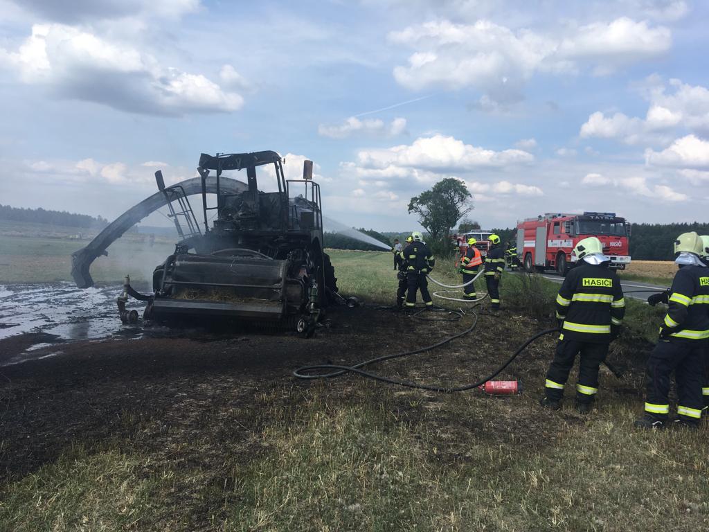 Požár řezačky u Louňové
